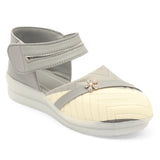 Freeplay Girls Closed-Toe Sandals